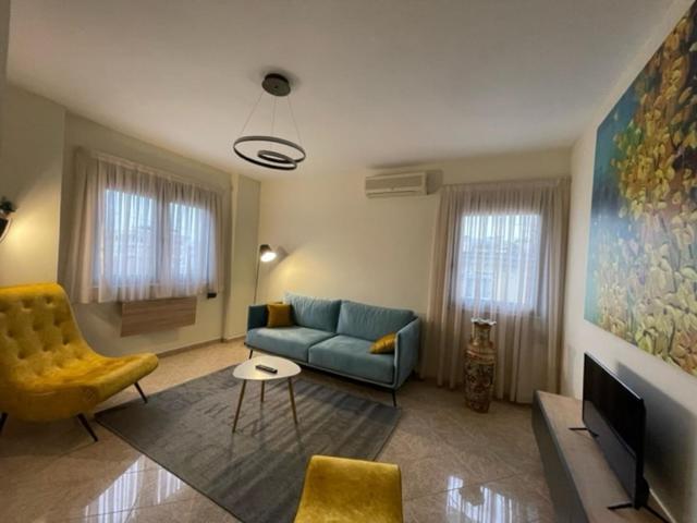 Evendum Central Apartment 1 Tirana Zewnętrze zdjęcie